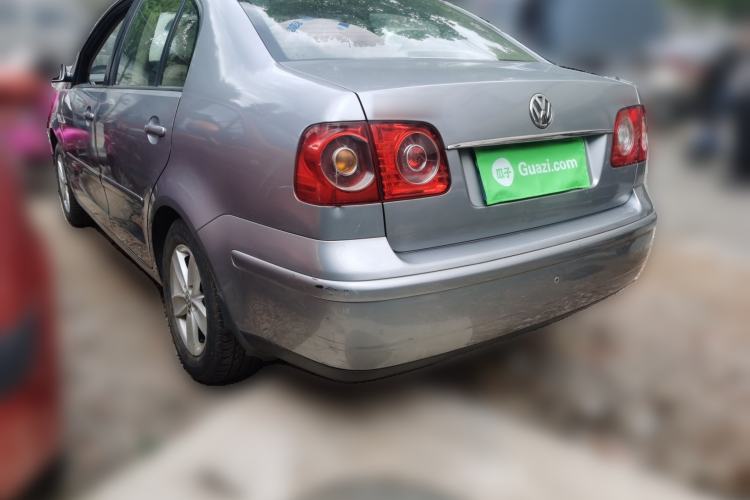 Used Volkswagen Polo 2009 Jingqu 1.4L Manual - Elegant Edition
