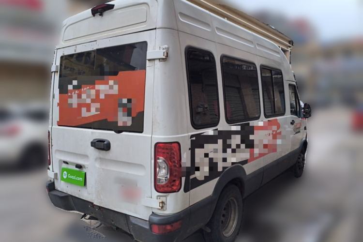 Used Iveco Power Daily 2017 2.5T Deluxe A37 High-Roof 6-7 Seater Bus 47Z5
