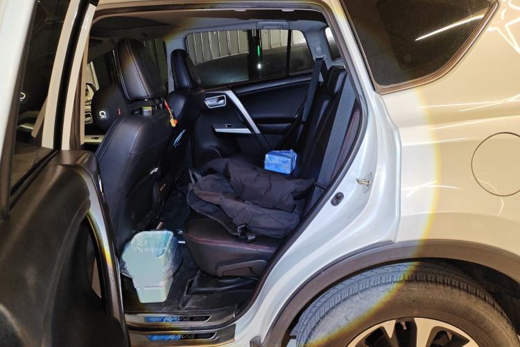 Used Toyota RAV4 2016 2.0L CVT Two-Wheel Drive Smart Edition China V Standard