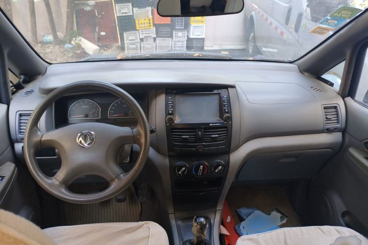 Used Dongfeng Shuaike 2011 1.6L Manual Commercial 5-Seater