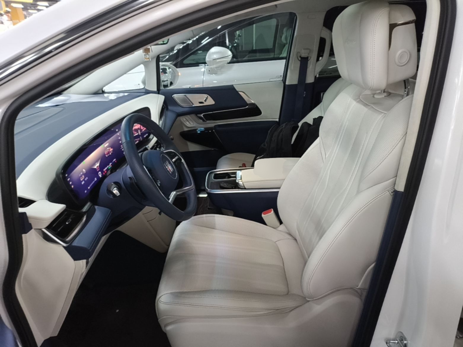 Interior delantero