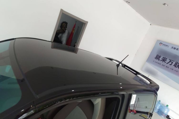 Used Chery QQ Ice Cream 2024 Youth Edition 205km Milkshake