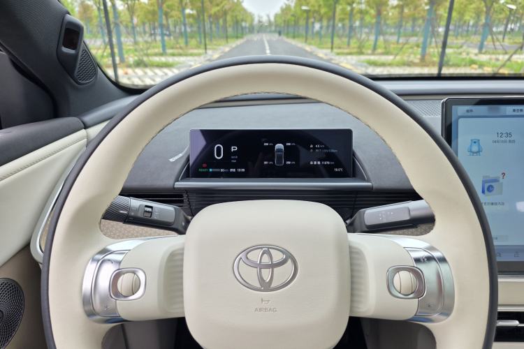 Used Toyota BZ 3X 2025 520 Pro+ LiDAR Edition Instrument Cluster