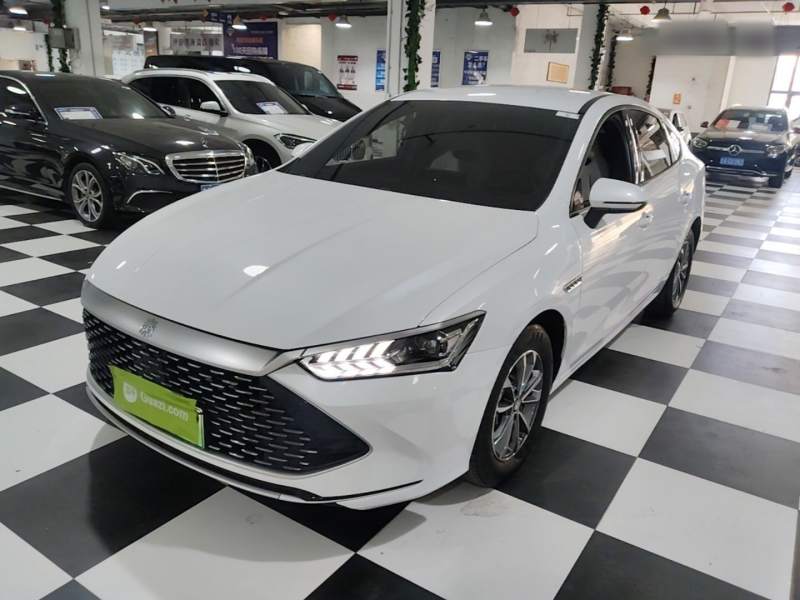 Used BYD Qin PLUS 2024 HONOR Edition DM-i 55KM Leading Model — 1