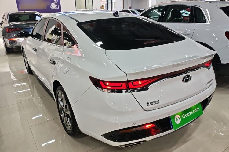Used Hyundai Lafesta 2019 280TGDi Sport Edition China VI Exterior 2