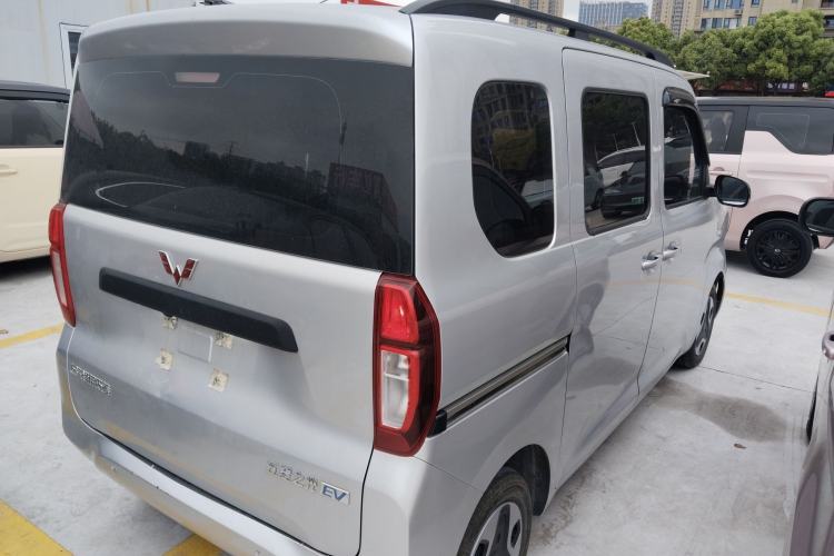 Used Wuling Zhiguang New Energy 2025 Model 305km Ambitious Edition
