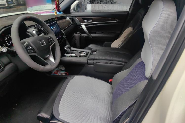 Used Honda UR-V 2017 240TURBO Two-Wheel Drive Luxury Edition China V
