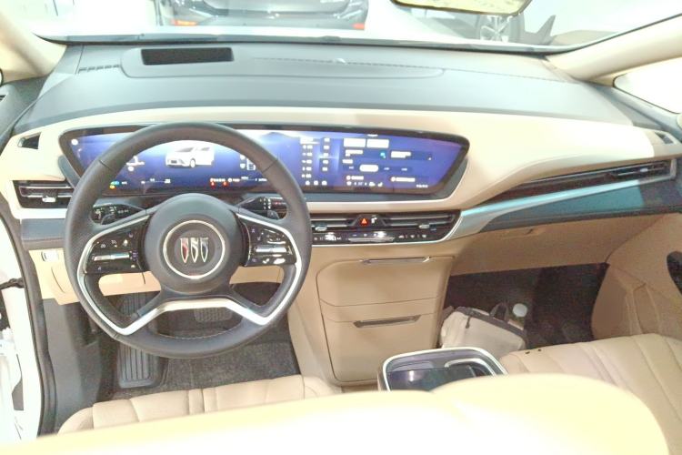 Used Buick Century 2023 2.0T Seven-Seater Deluxe Edition