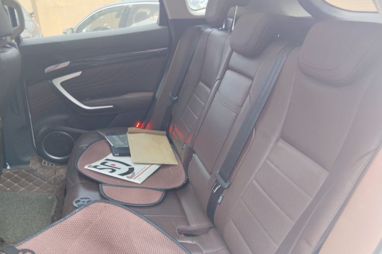 Used Wey VV7 2017 2.0T Flagship Model Left Rear Seat