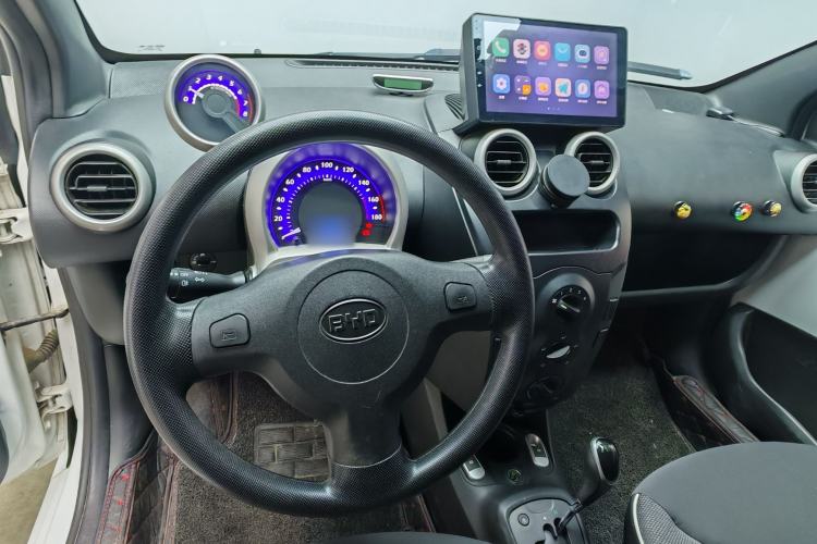 Used BYD F0 2015 1.0L AMT XuanKu Model Interior 3