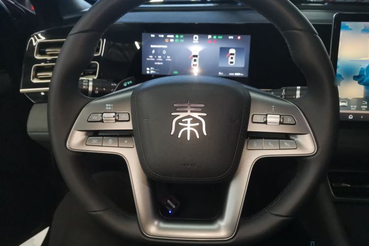 Used BYD Qin L 2025 DM-i Smart Drive 120KM Leading Model