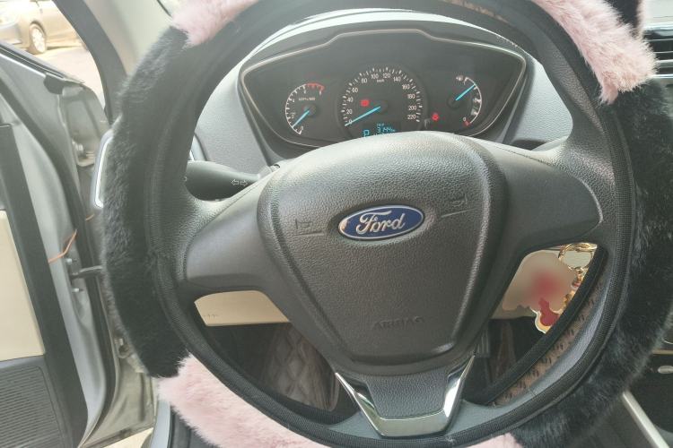 Used Ford Escort 2015 1.5L Automatic Comfort Edition