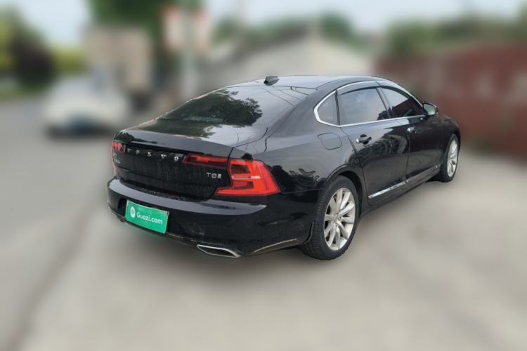 Used Volvo S90 New Energy 2020 T8 e-Drive Hybrid – Zhiyi Luxury Edition
