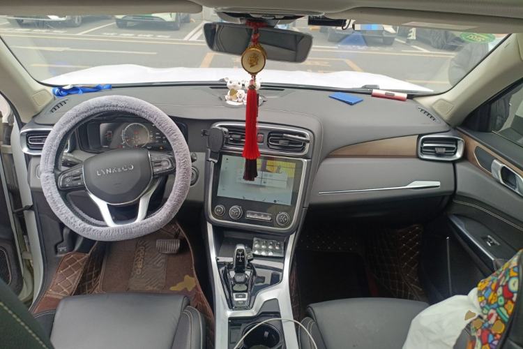 Used Lynk & Co 01 2019 2.0T Two-Wheel-Drive Version China VI Standard
