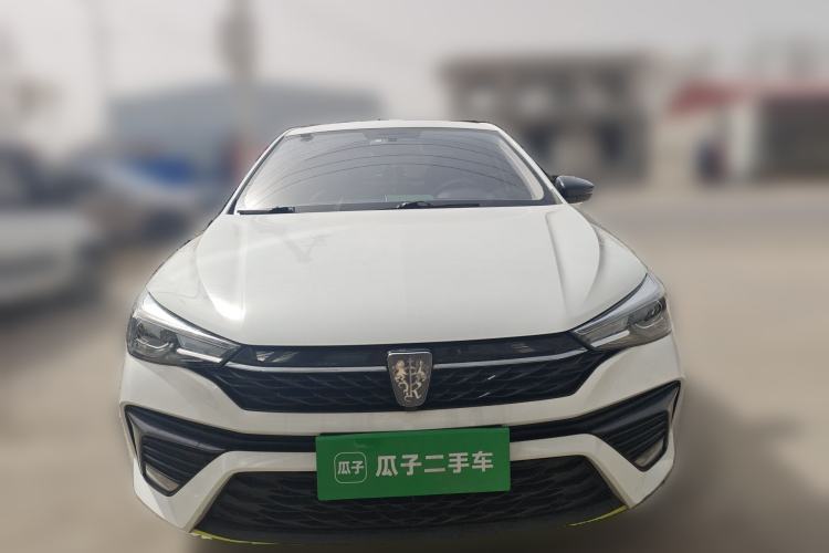 Used Roewe i5 2021 1.5L CVT Black Gold Edition
