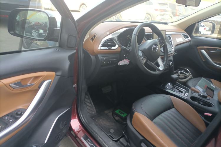 Used Soueast DX7 2017 1.5T Automatic Glory Edition Driver Seat
