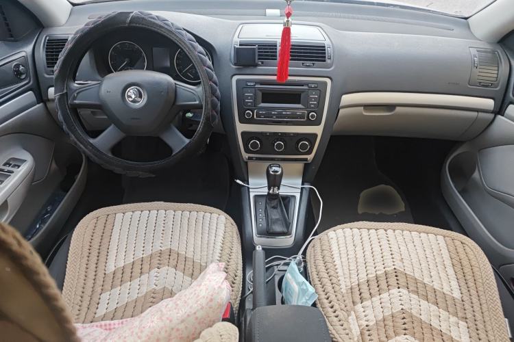 Used Skoda Octavia 2014 1.6L Automatic Yijie Edition
