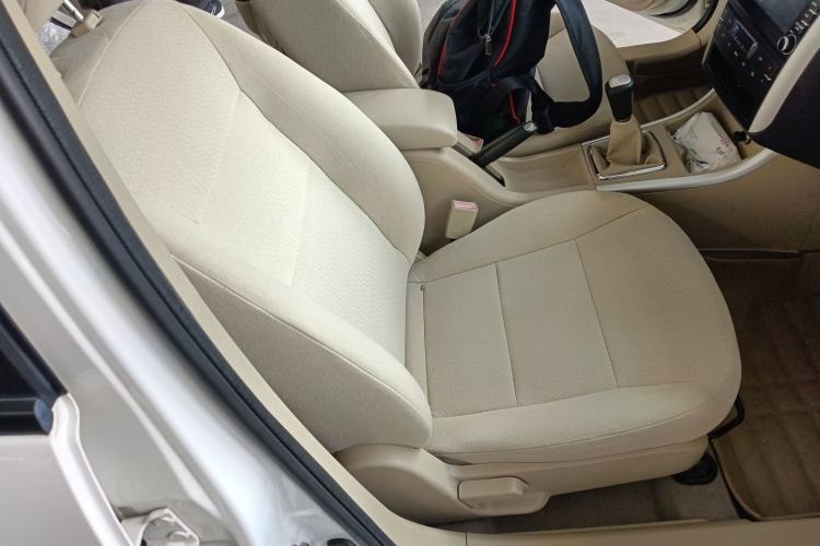 Used BAIC E Series 2013 Hatchback 1.5L Manual Lotte Edition
