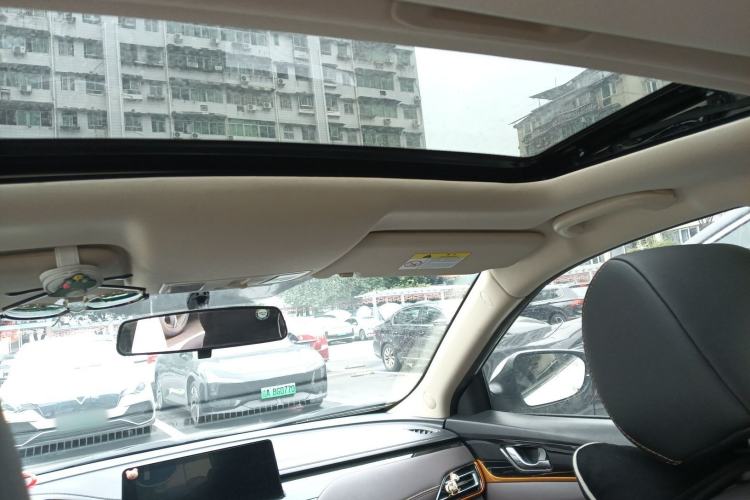 Used CHANGAN Eado DT 2019 1.6L Automatic Smart Enjoyment Model China VI Standard Headliner