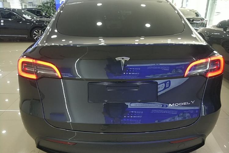 Used Tesla Model Y 2024 Rear-Wheel-Drive Version