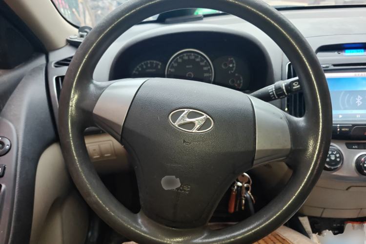 Used Hyundai Celesta 2011 1.6L Manual Comfort Edition