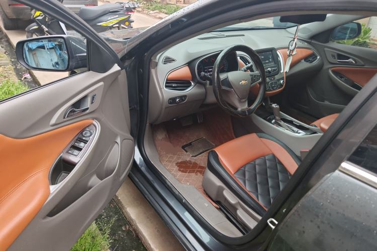 Used Chevrolet Malibu XL 2016 1.5T Dual-Clutch Enjoyment Edition Driver Seat