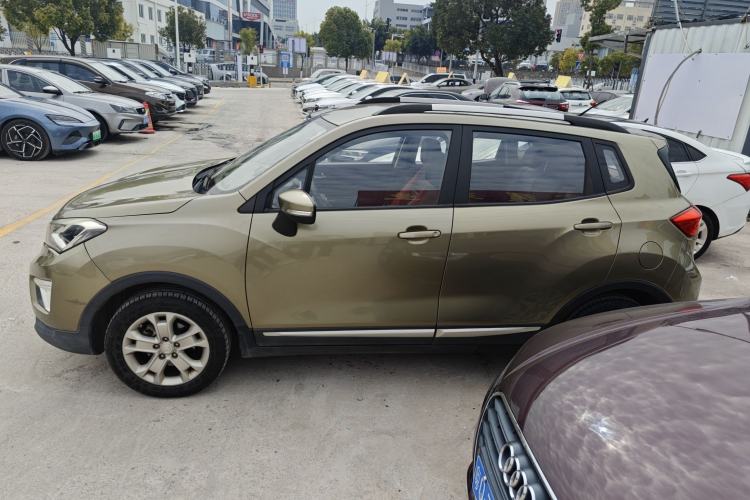 Used CHANGAN CS15 2016 1.5L Manual Fashion Edition