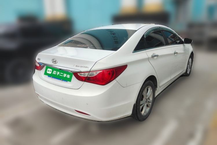Used Hyundai Sonata 2011 2.0L Automatic Luxury Edition
