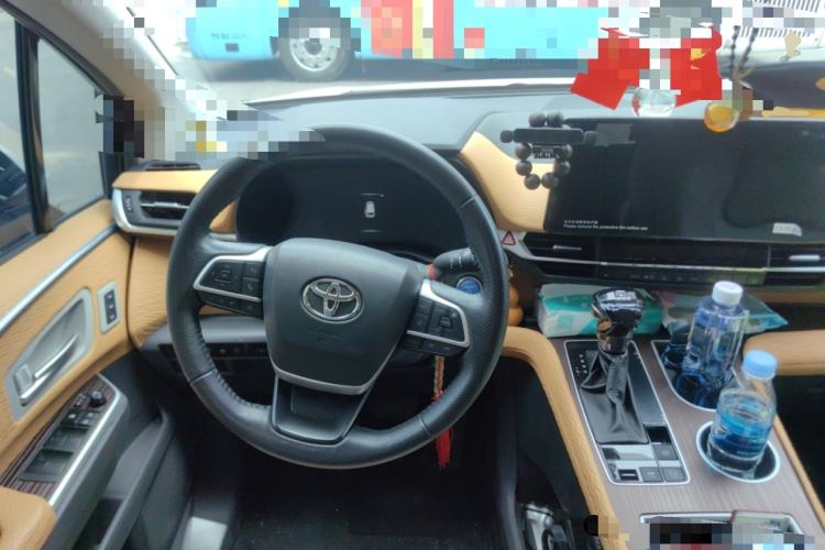 Used Toyota Granvia 2023 2.5L Hybrid Prestige PLUS Edition Steering Wheel
