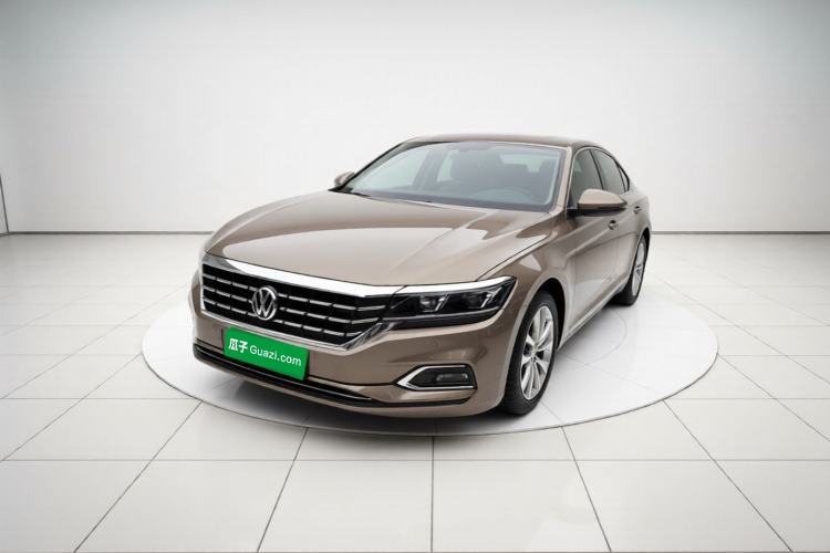 Used Volkswagen Passat 2020 Facelift 330TSI Elite Edition China VI Standard