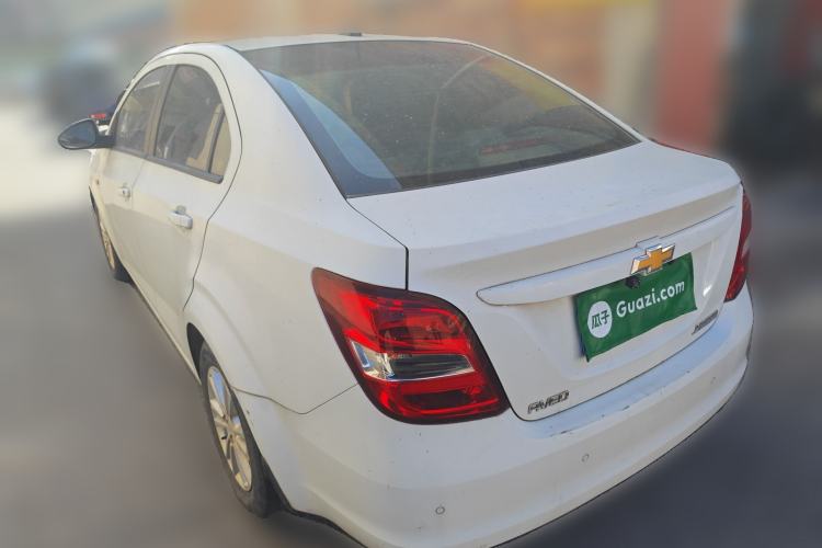 Used Chevrolet Aveo Sonic 2014 Sedan 1.4SE AT Comfort Edition
