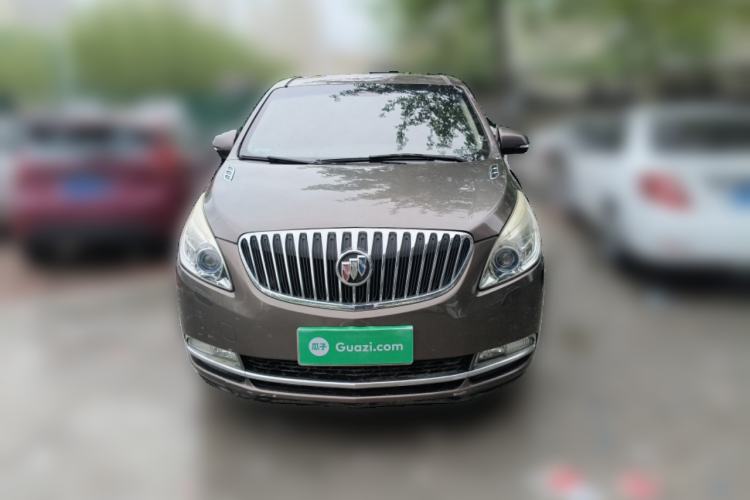 Used Buick GL8 2013 3.0L GT Luxury Business Haoya Edition Front