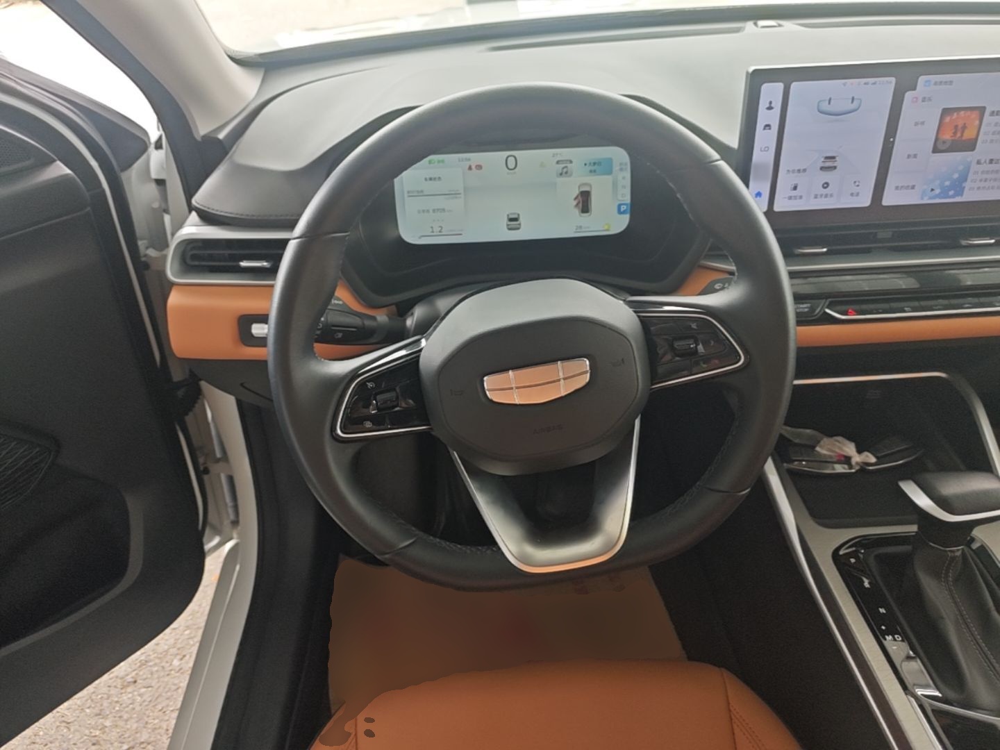 Geely Auto Emgrand 2025 4th Generation 1.5L CVT Flagship Version — снимка 13