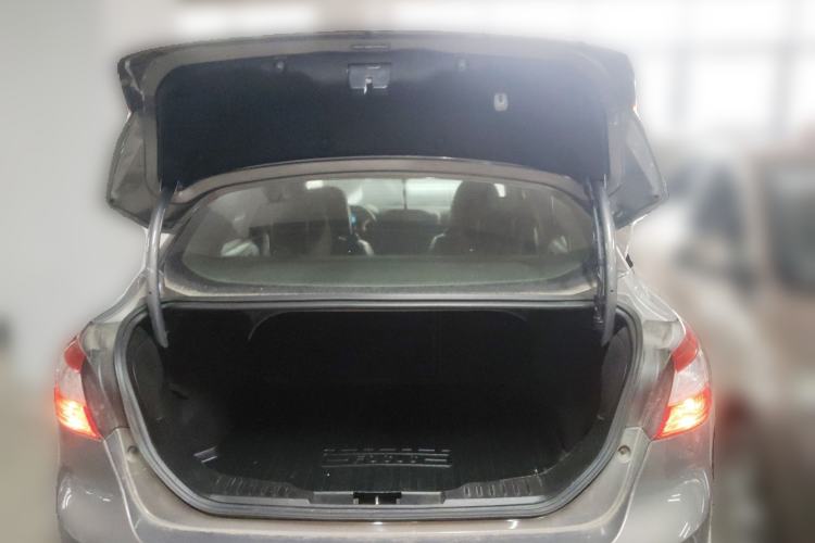 Used Ford Focus 2012 Sedan 1.6L Automatic Comfort Model Trunk