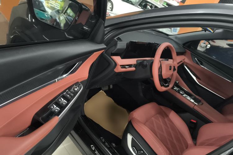 Used CHANGAN CS75 PLUS 2023 3rd Generation 1.5T Automatic Prestige Model
