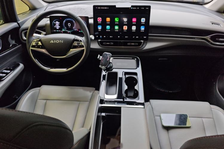 Used AION V 2023 Plus 70 Smart Tech Edition Lithium Iron Phosphate