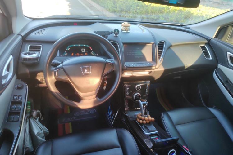 Used Luxgen 5 2015 1.8T Automatic Smart Model
