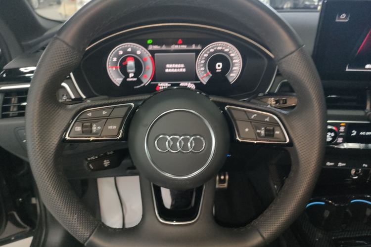 Used Audi A4L 2024 40 TFSI Luxury Dynamic Edition
