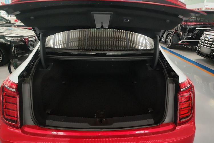 Used Hongqi H9 2022 2.0T Smart Connect Flagship Edition Trunk