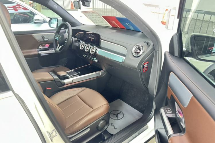 Used Mercedes-Benz GLB 2022 Second Facelift GLB 200 Dynamic Edition