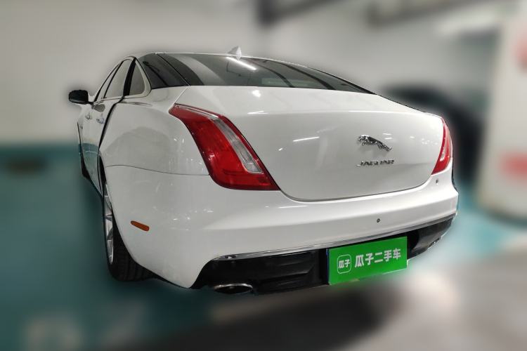Used Jaguar XJ 2016 XJL 2.0T Two-Wheel-Drive Elegant Business Edition
