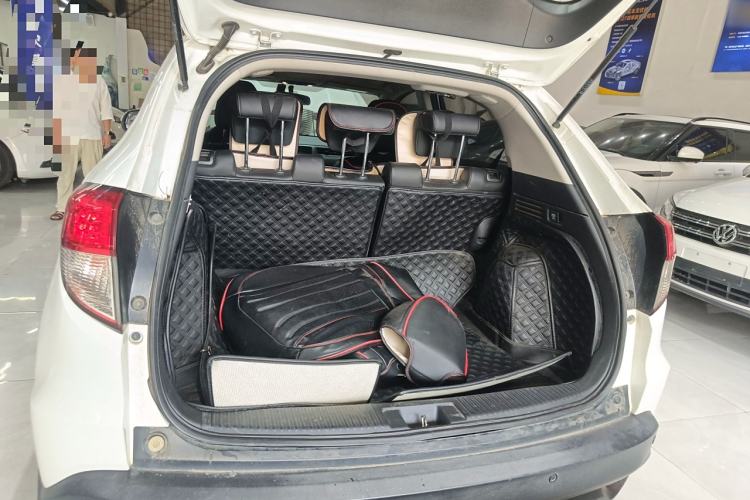 Used Honda Vezel 2020 1.5L CVT Pioneer Edition