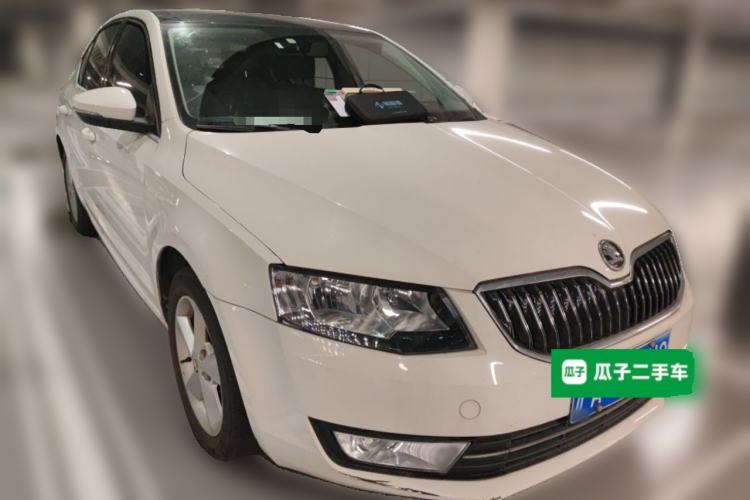Used Skoda Octavia 2015 1.6L Automatic Yijun Edition
