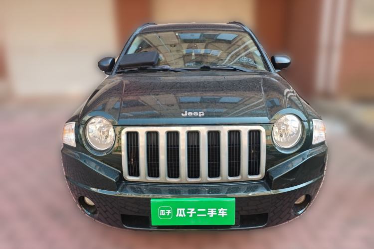 Used Jeep Compass 2010 2.4L four-wheel drive sport version
