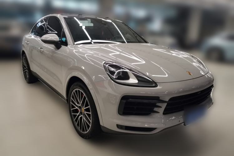 Used Porsche Cayenne 2019 Cayenne Coupé 3.0T Front Right 45 Deg