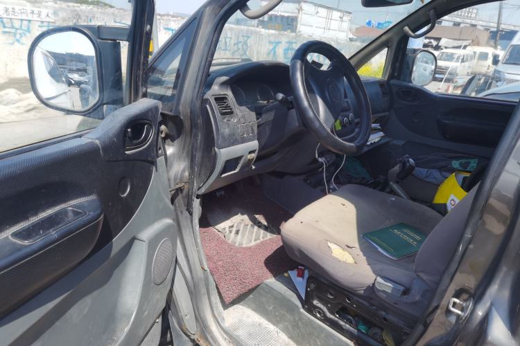 Used FORTHING Lingzhi 2013 V3 1.5L 5-Seat Standard Model I
