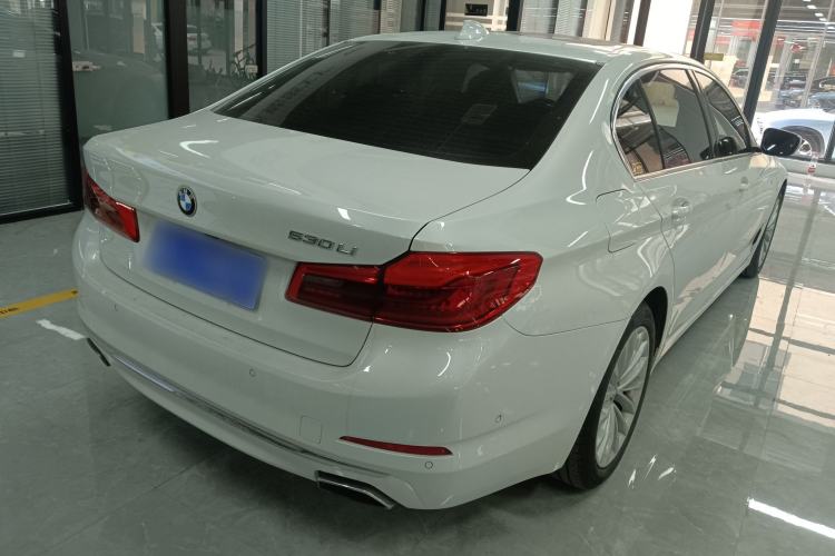 Used BMW 5 Series 2020 530Li Luxury Edition Premium Package
