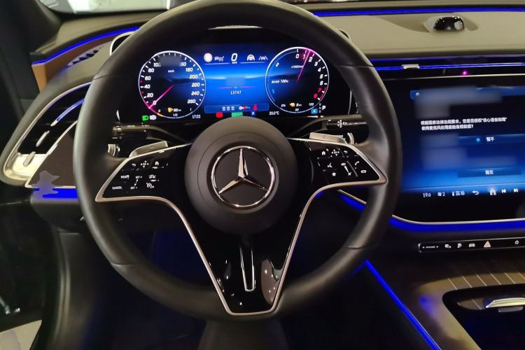 Used Mercedes-Benz E-Class New Energy 2024 E 350 e L Plug-in Hybrid Sedan Steering Wheel