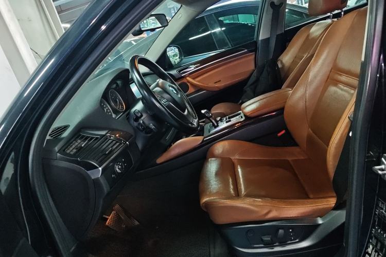 Used BMW X6 2009 xDrive35i Left Front Seat