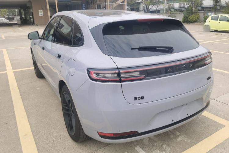 Used Hima AITO M5 2025 Extended-Range Ultra All-Wheel-Drive Version Exterior 2